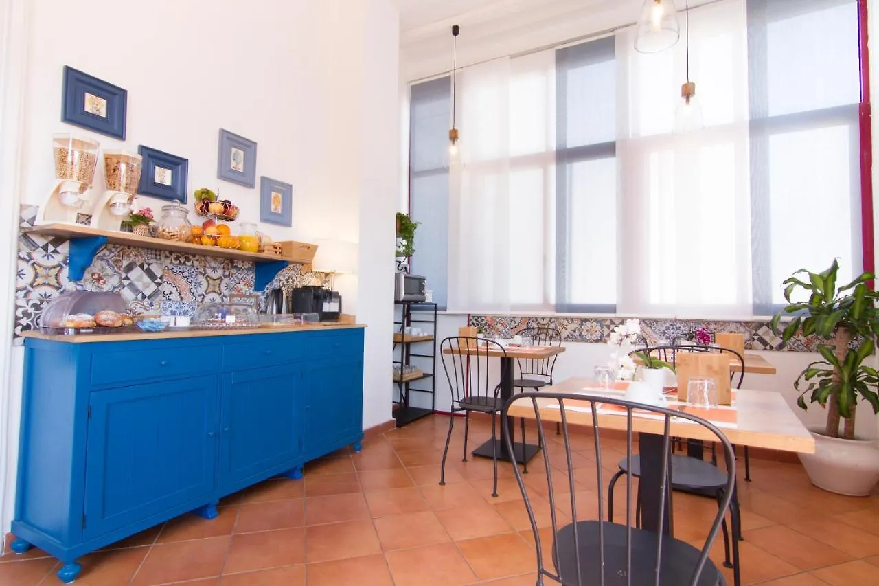 Bed and Breakfast Residenza Normanna Palermo 2*,  Italia
