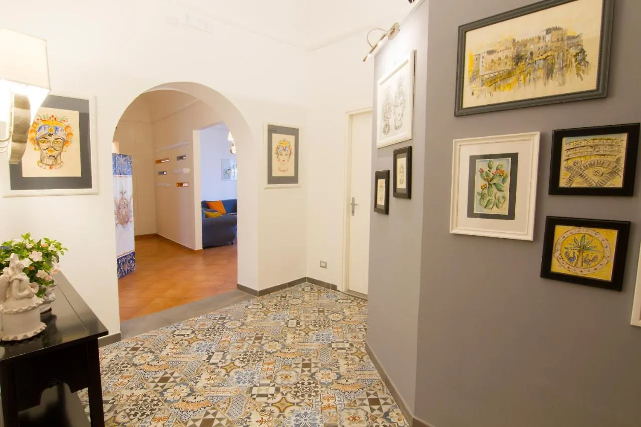 **  Residenza Normanna Bed & Breakfast Palermo Italy